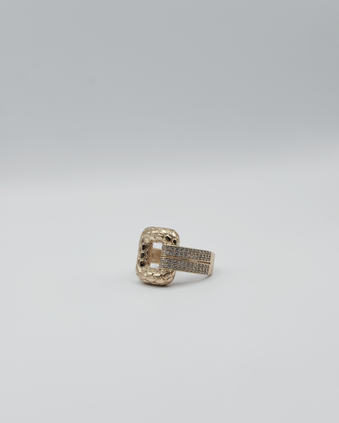 Viper Buckle Ring