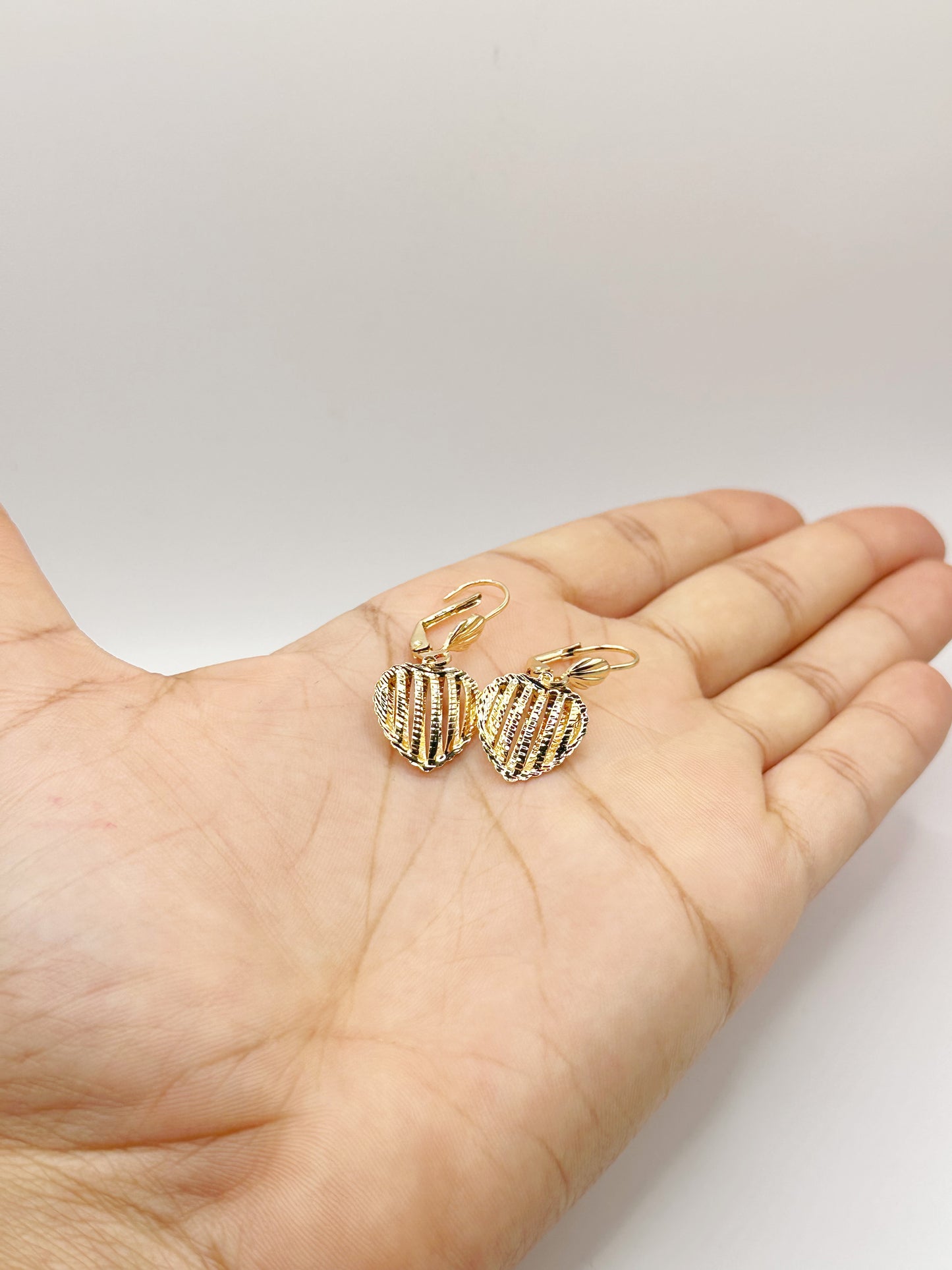 Dangle Earring Golden Finish Diamond Cutting Style Gold Filled