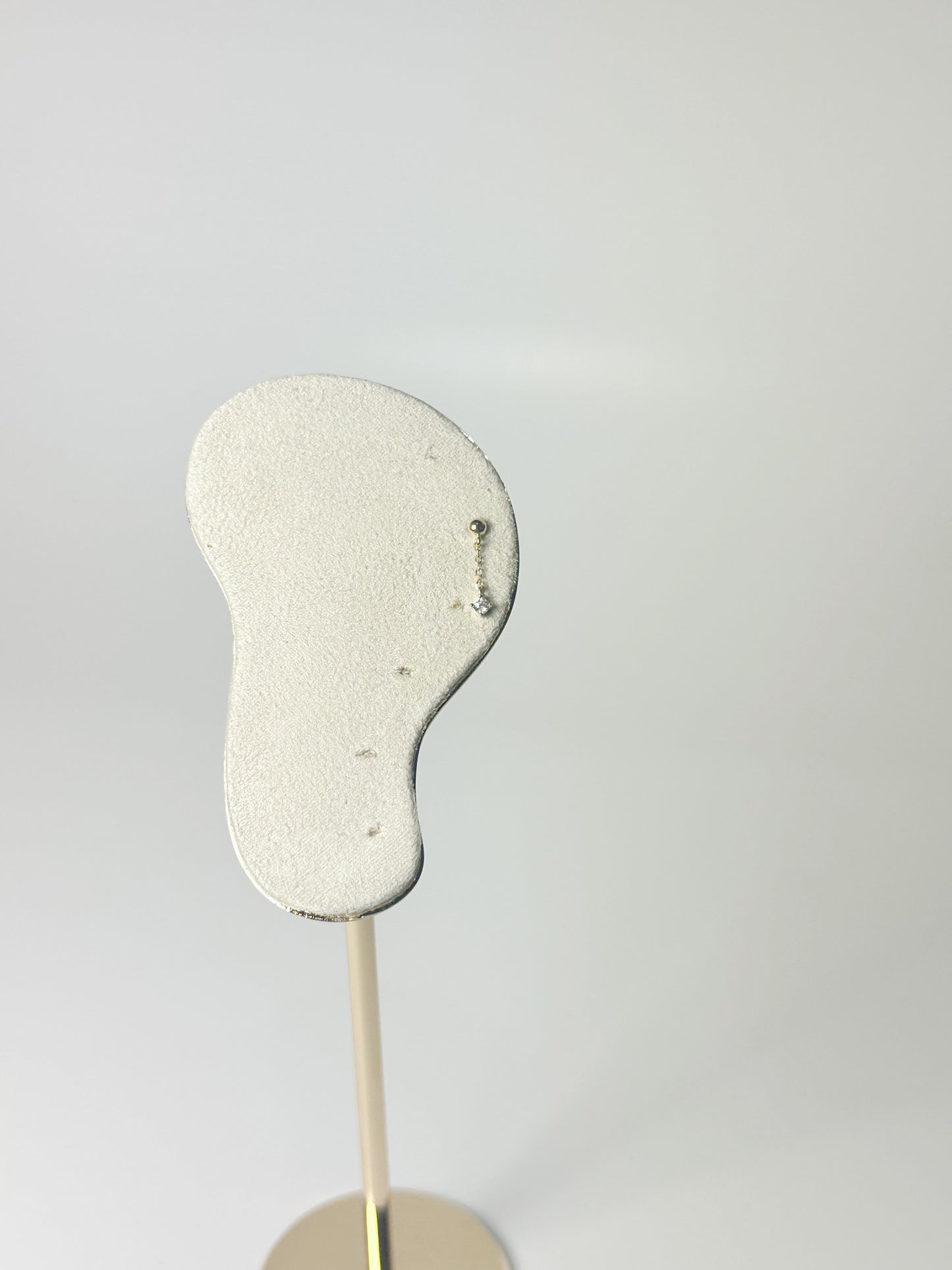 Piercing Cadena Colgante con Mini Zirconia Clear, Oro 14kt, Internal Thredded Closure