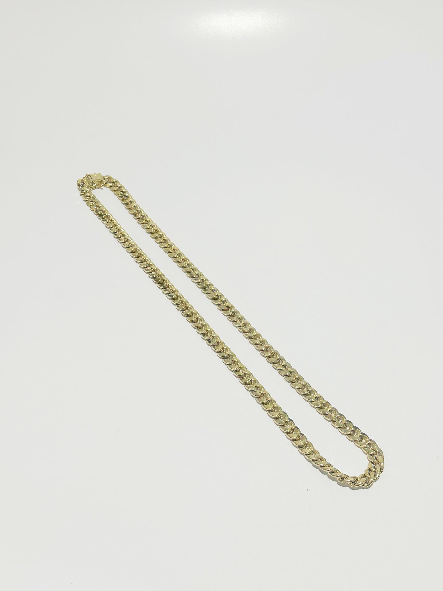 Cadena Cubana 24” Oro 10kt