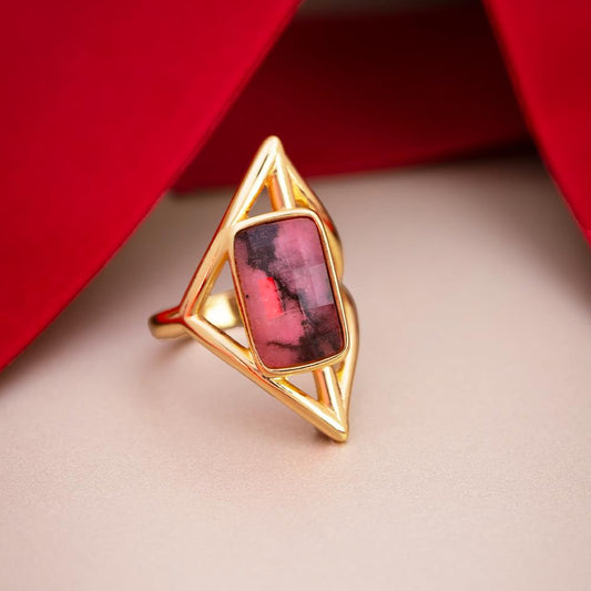 Possebon Joias Sortija, Size 7, Piedra Natural Rodonita, Brass Gold Plated