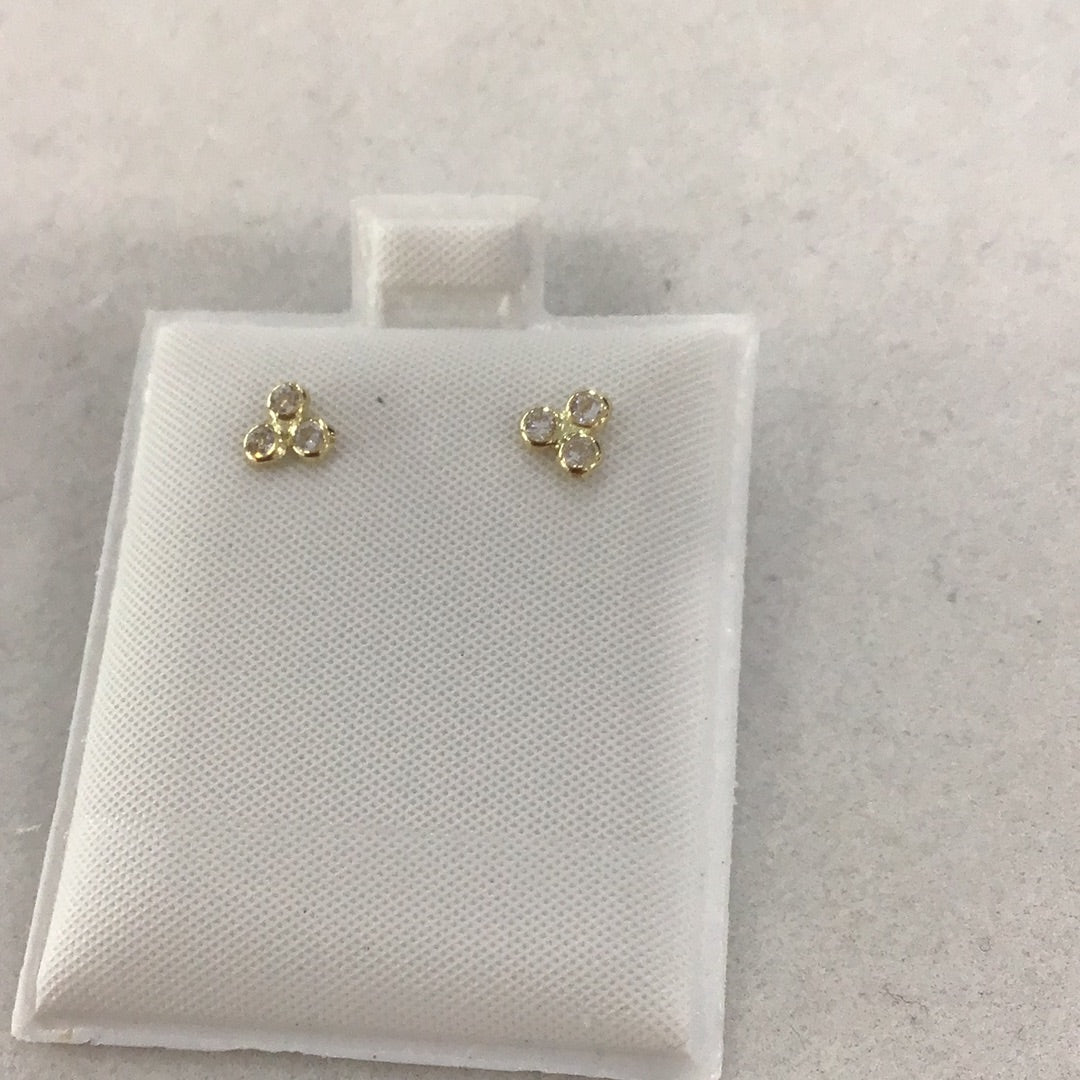 14kt Stud Earrings