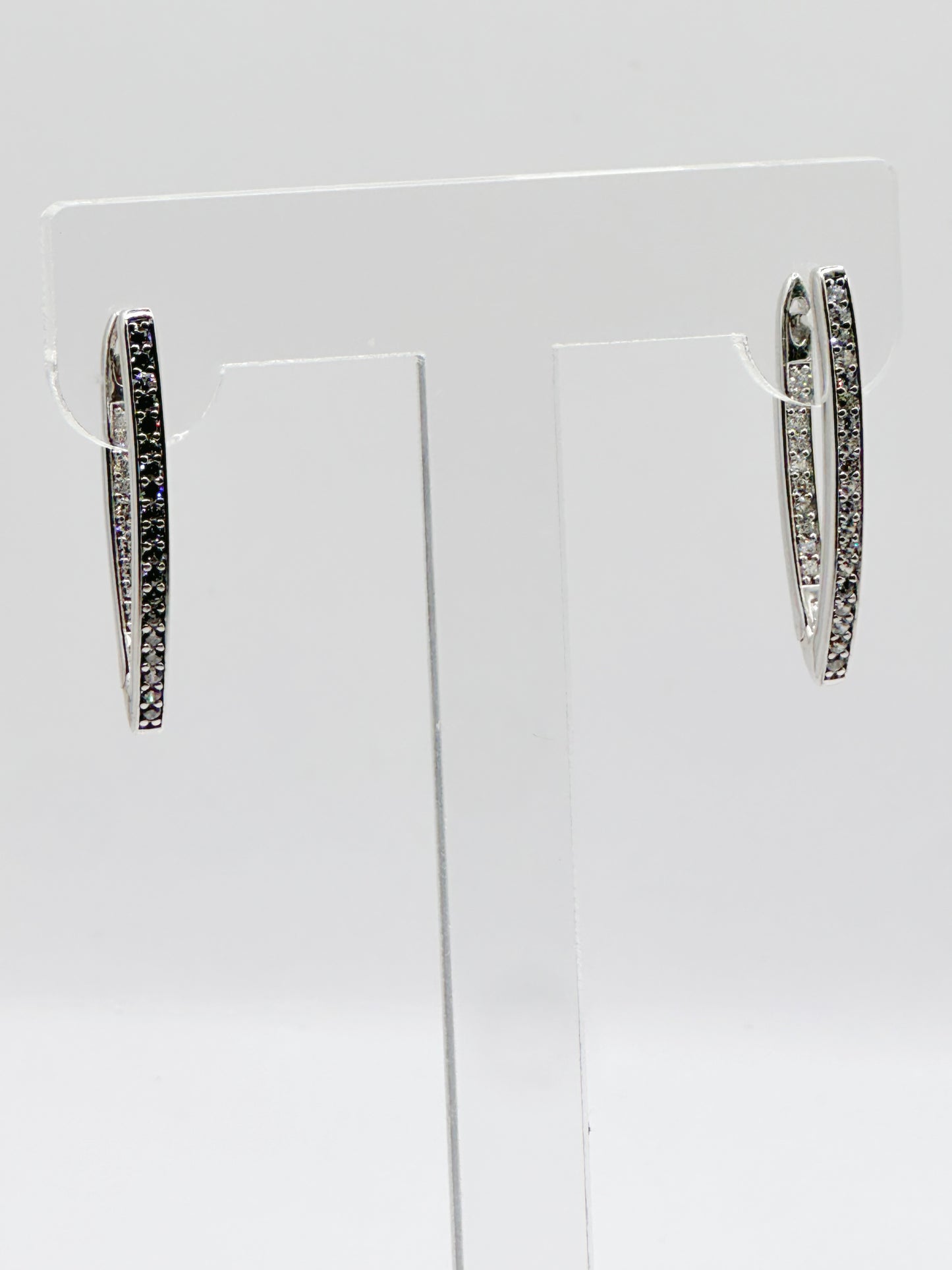 Pantallas Hoops “V Shaped”, White Zirconia, Plata 925, Rhodium Plated