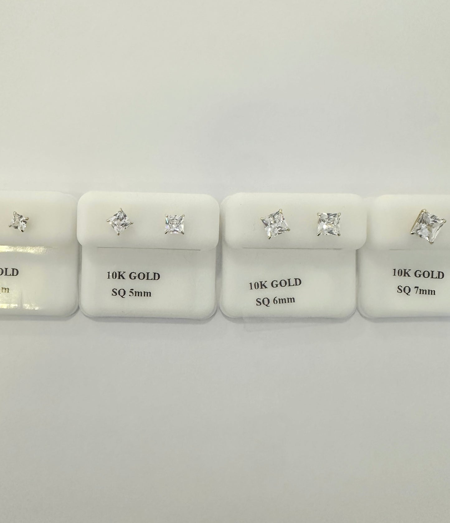 Pantallas Stud Zirconia Square 10kt