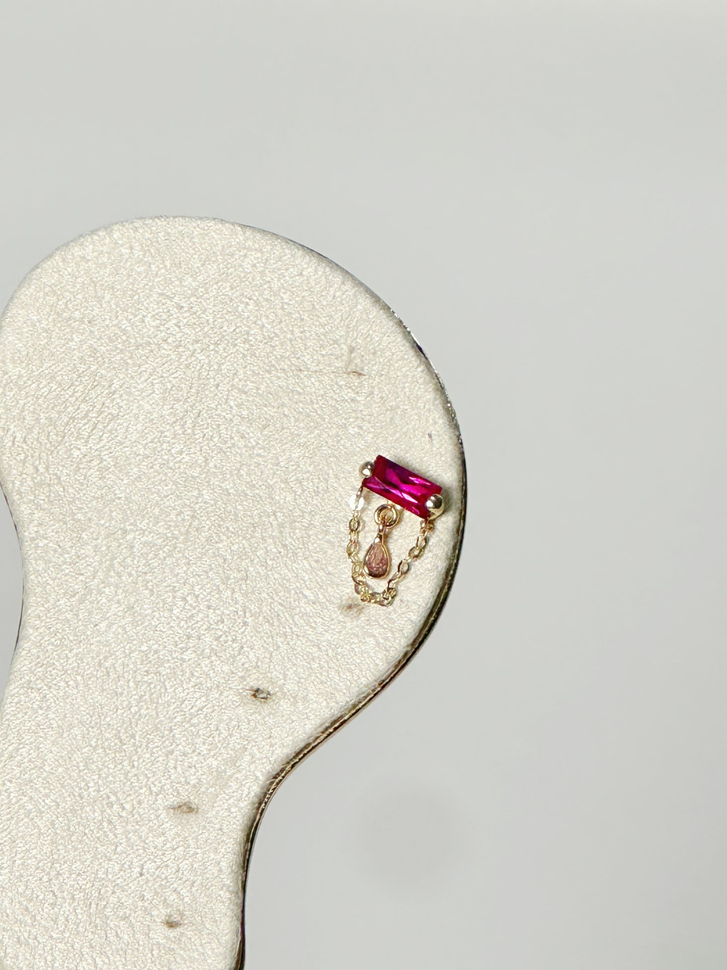 Piercing Pushback Zirconia Clear Rectangular con Zirconia Colgante Cadena, Oro 14kt