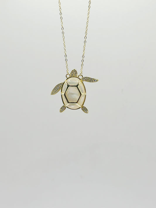 Collar Tortuga Madre Perla , Zirconias Clear, Gold Plated Plata 925