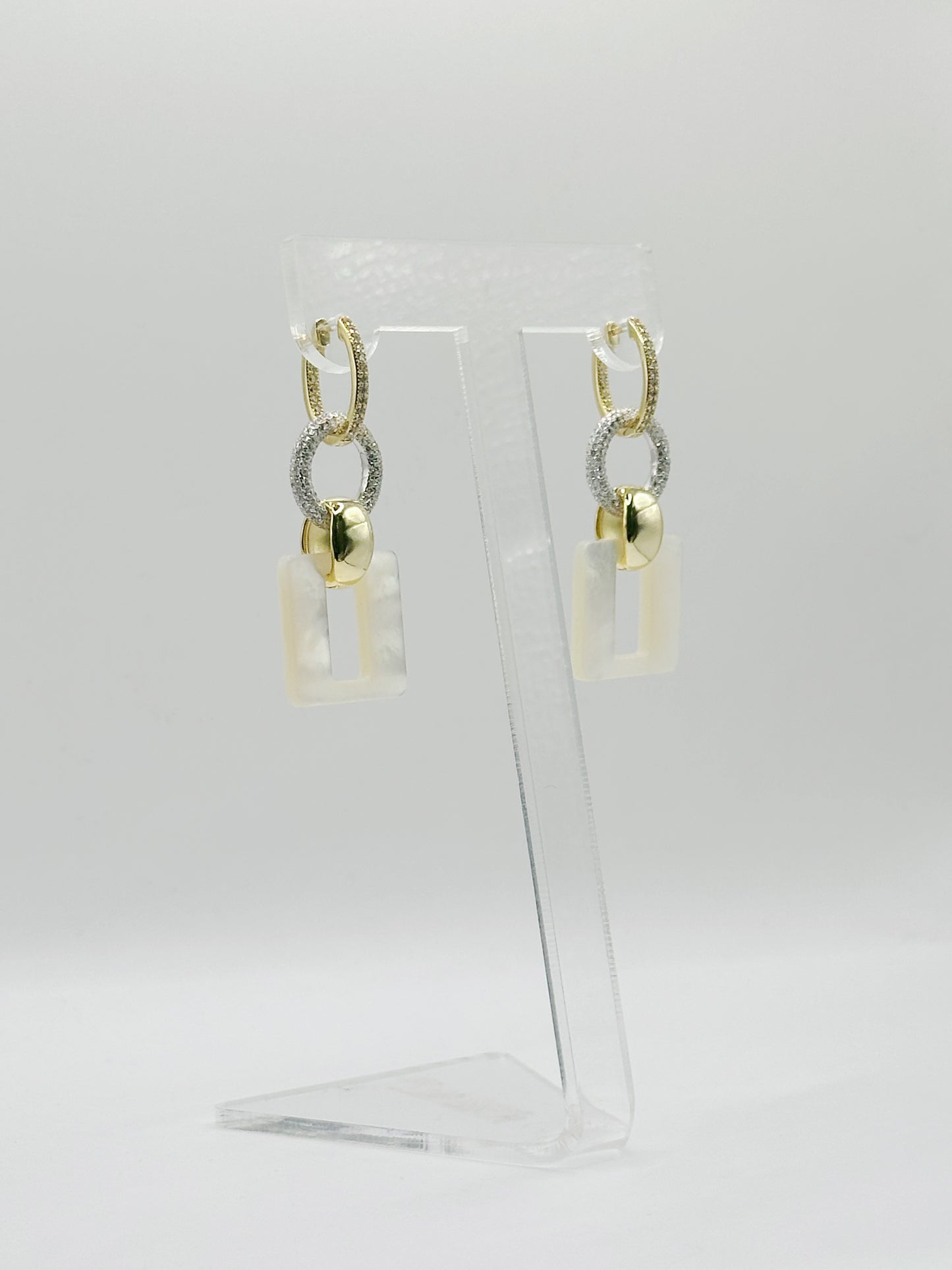 Pantallas Hoops,Charm Cuadrado Madre Perla, White Zirconia, In and Out, Plata 925, Gold Plated