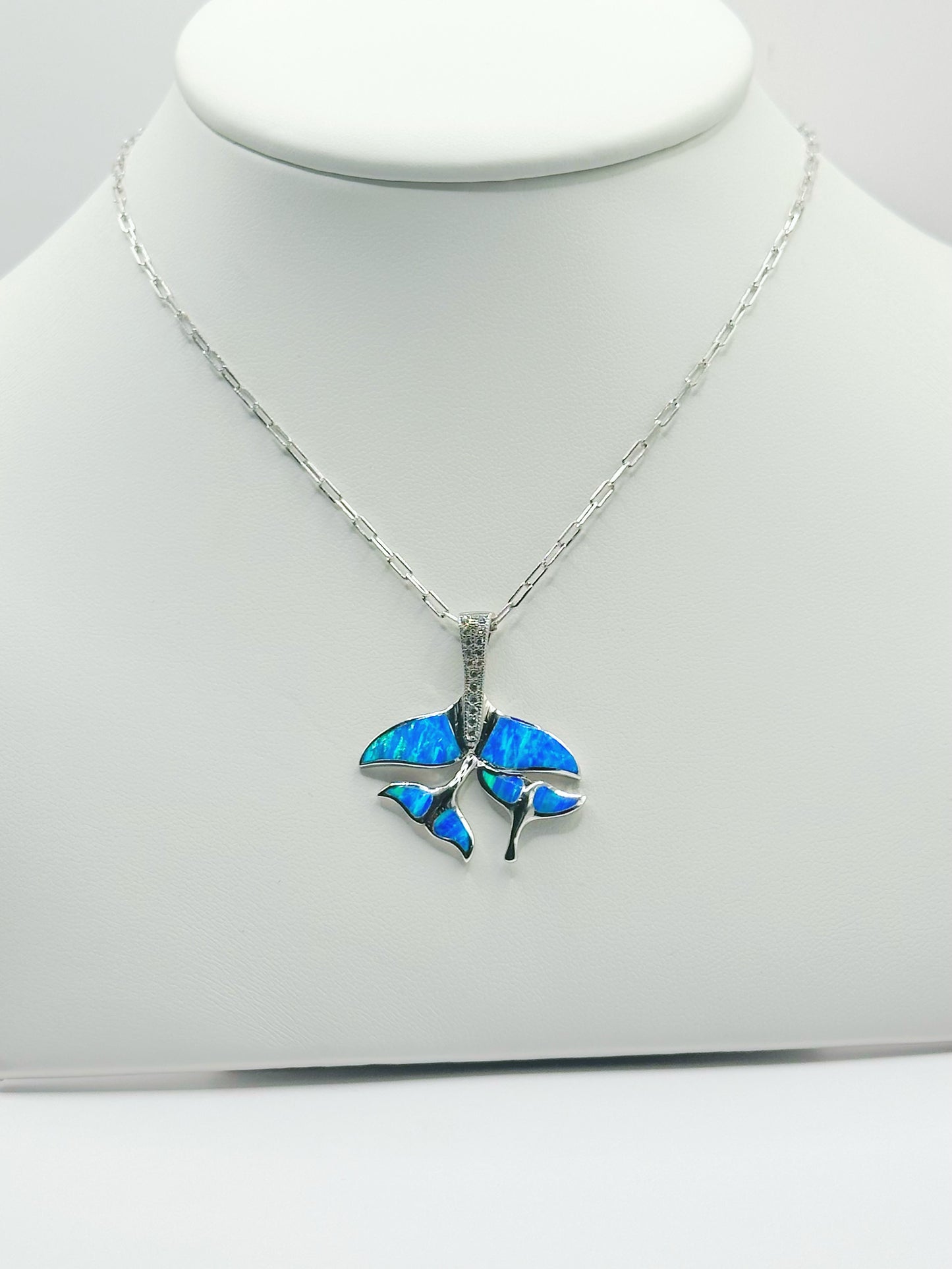 Cadena Paper Clip, Charm Whale Tail Ópalo Azul y Zirconias Blanca, Plata 925, Rhodium Plated