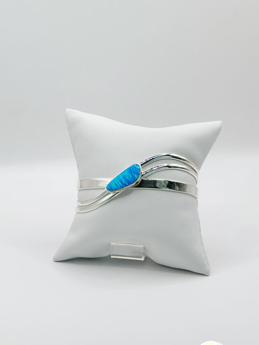 Pulsera Cuff, Charm Olas Infinity Band con Ópalo Azul, Plata 925, Rhodium Plated