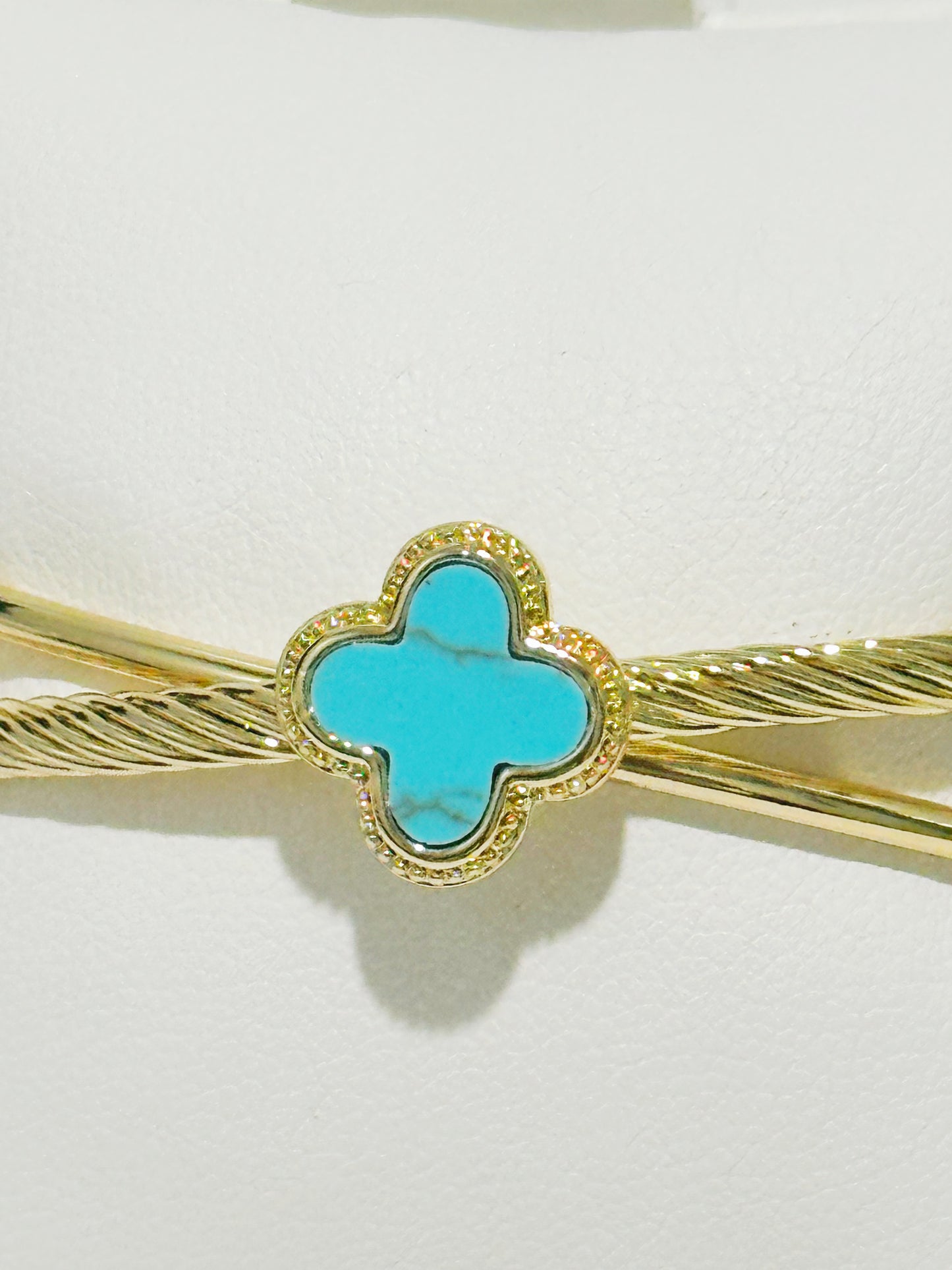 Brazalete Trébol Elegance