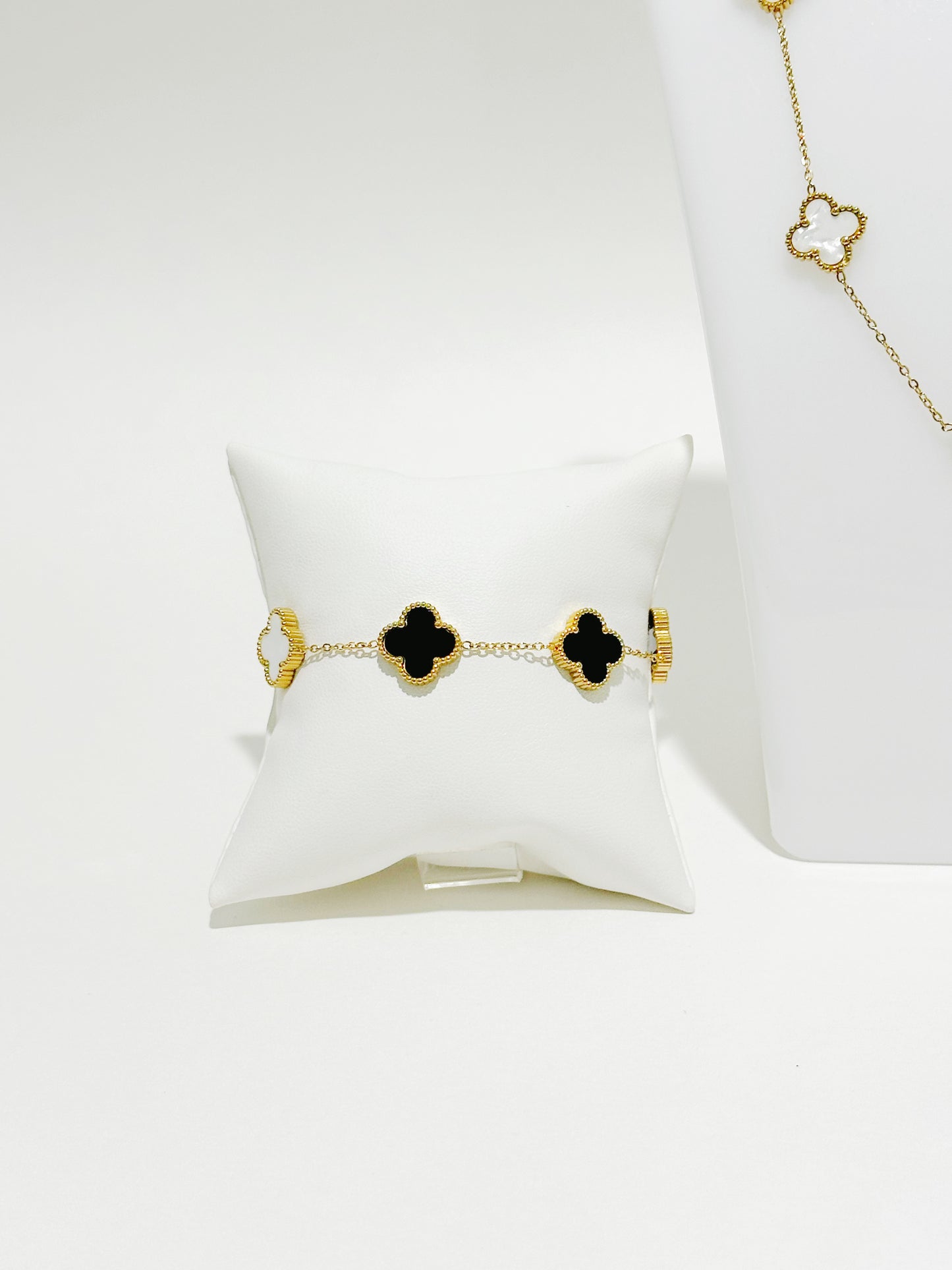 Simple Clover Set