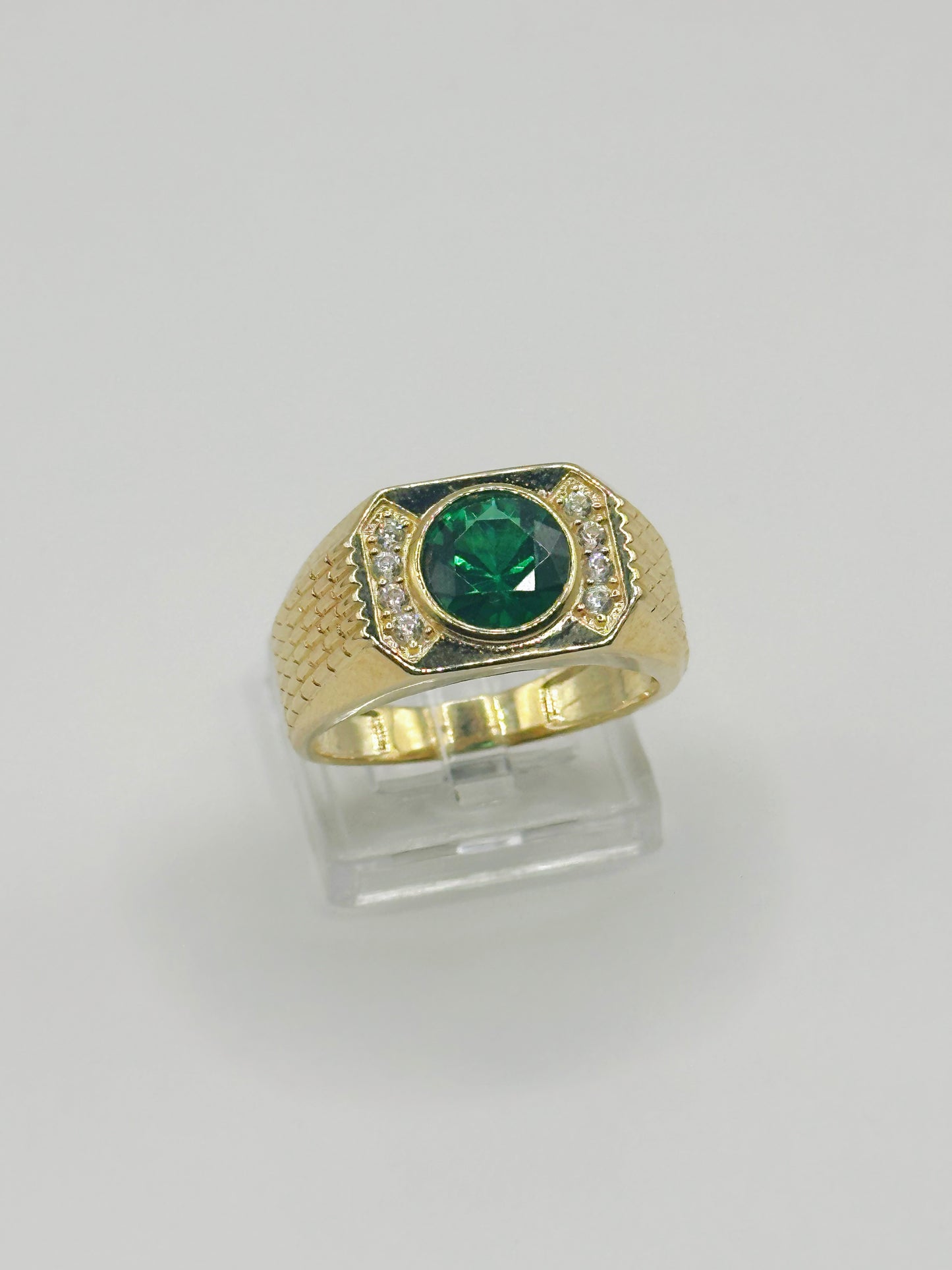 Anillo con Zirconia y Piedra de Color 10kt