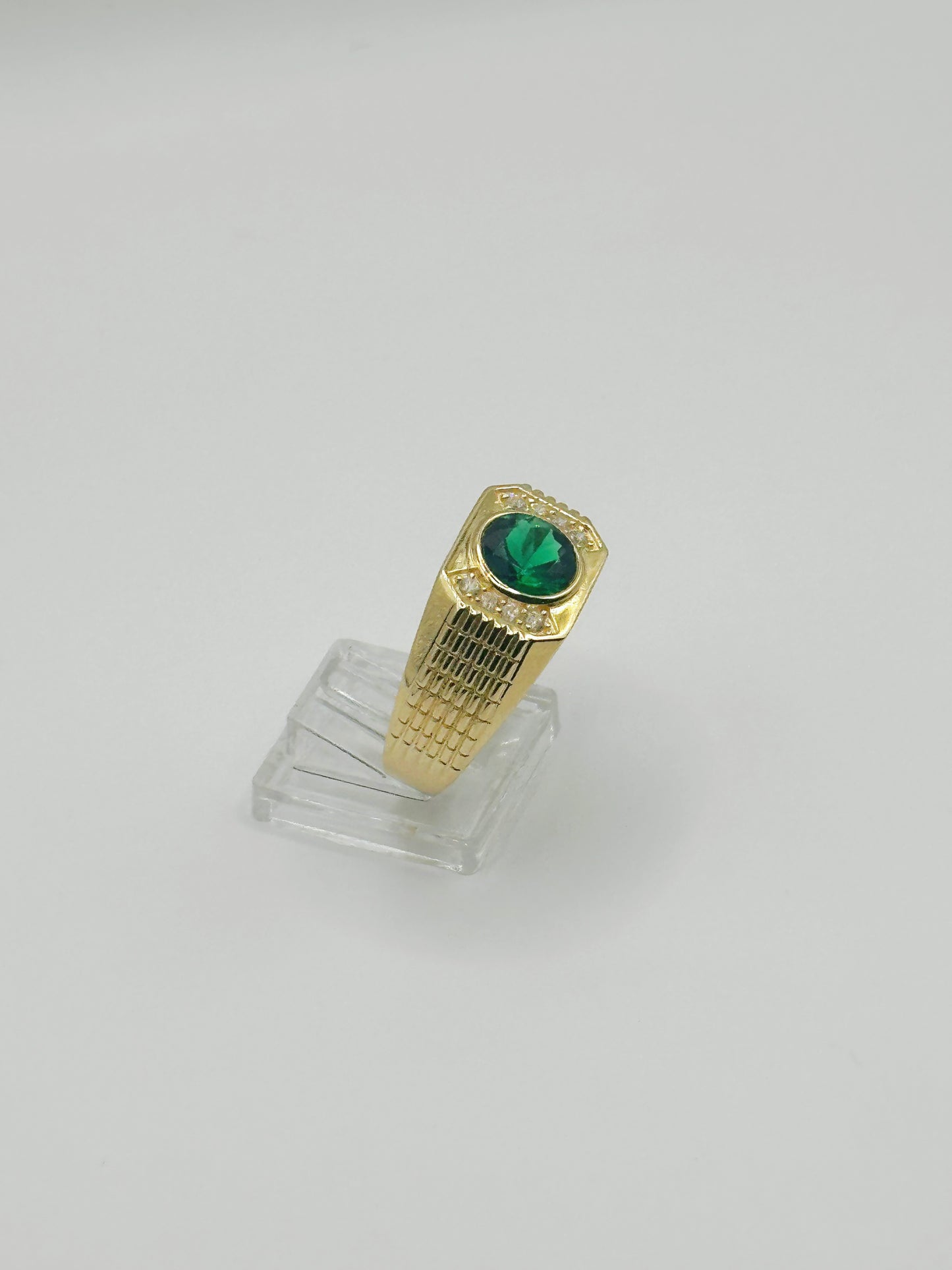 Anillo con Zirconia y Piedra de Color 10kt